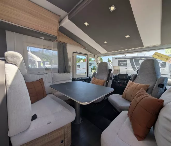 Adria sonic axess 700 sc 3