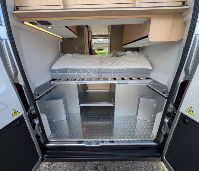 Magellan 643 air saphir soute modulable