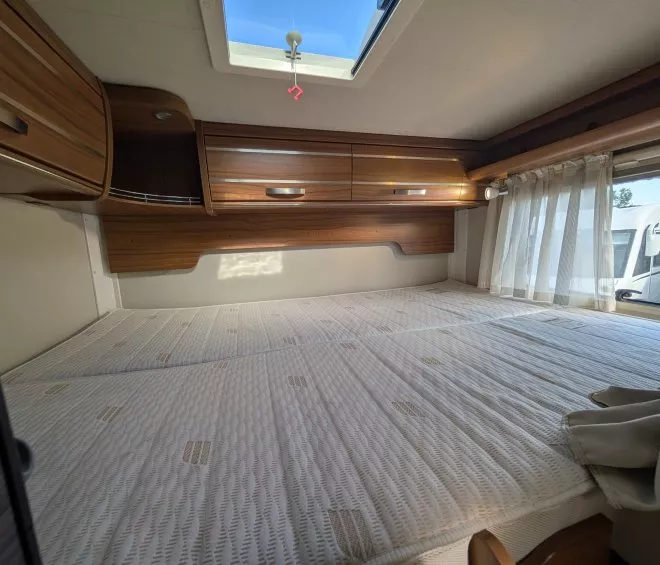 Hymer exsis t414 crossover poclain 2015 24