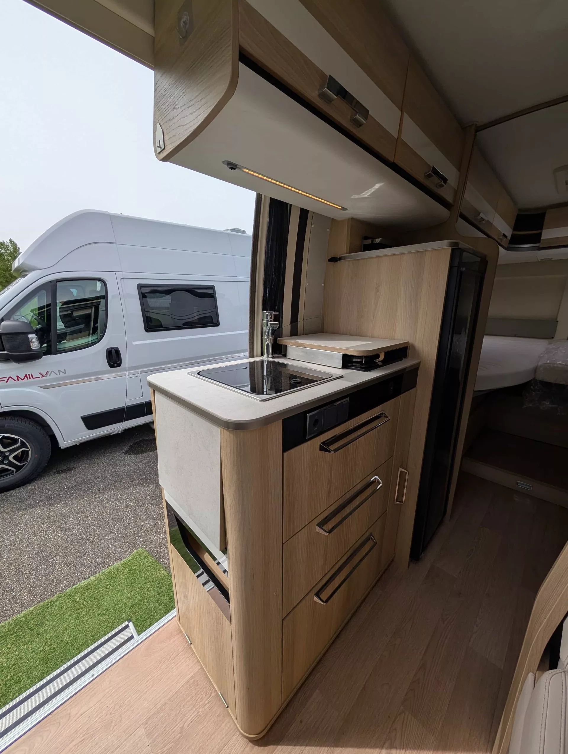 Campereve magellan 746 limited 4