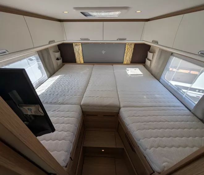 Niesmann bischoff arto 85e cloudline 68
