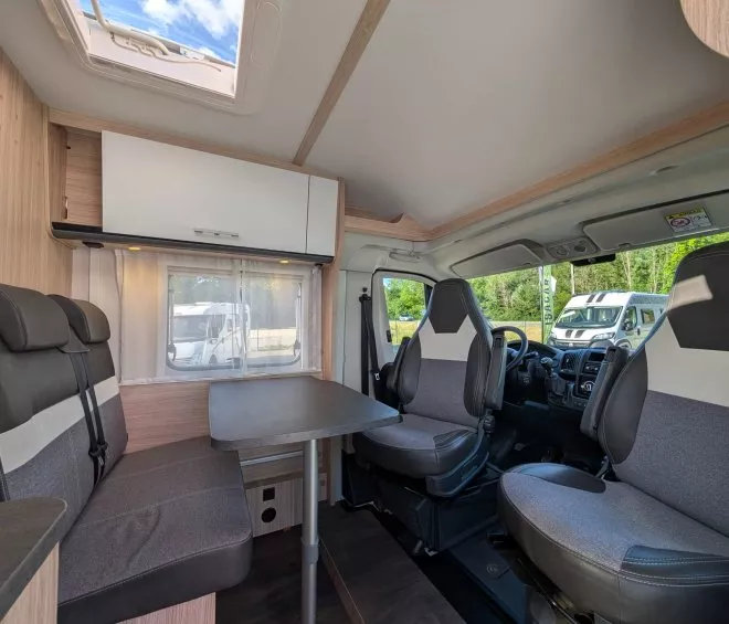 Van sunlight v66 3