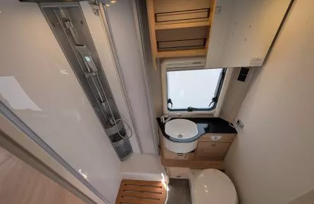Dethleffs globebus i6 gt white 6