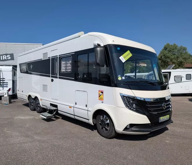 Niesmann bischoff arto 85e cloudline 1