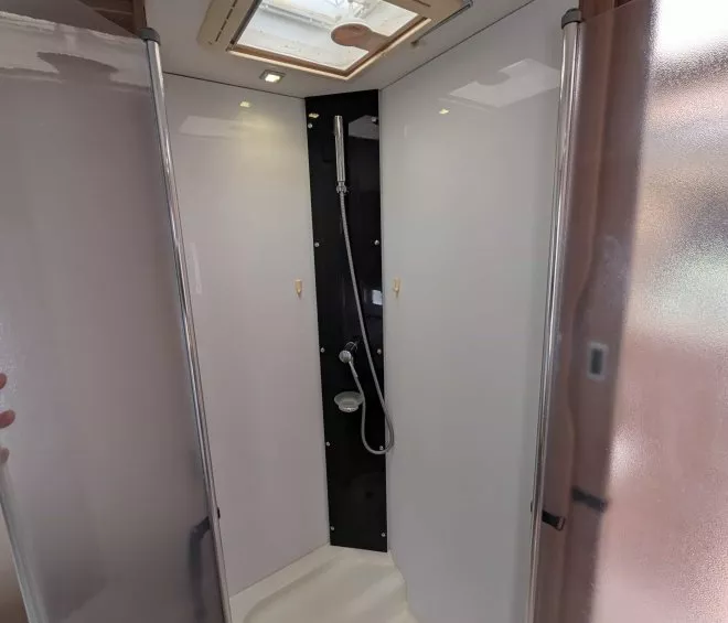Challenger 398 xlb special edition 7