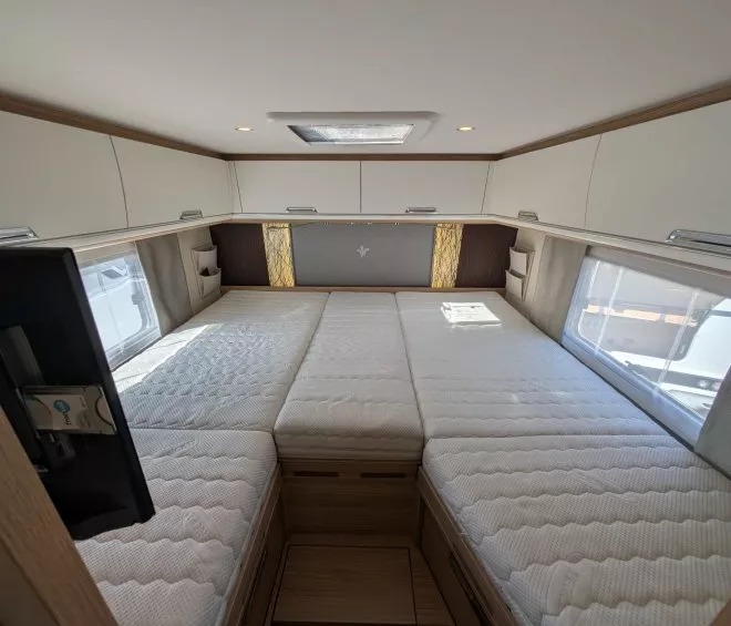 Niesmann bischoff arto 85e cloudline 67