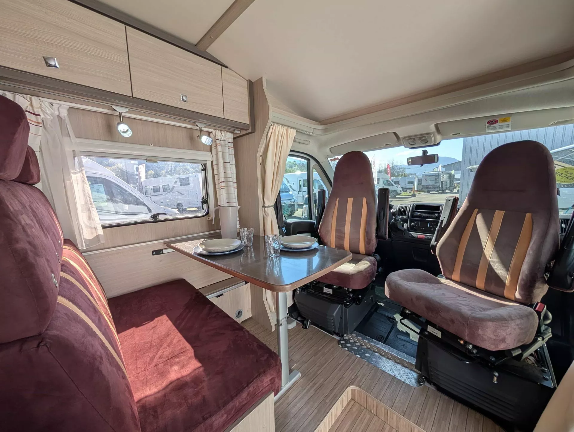 Dethleffs globe s t685 sejour