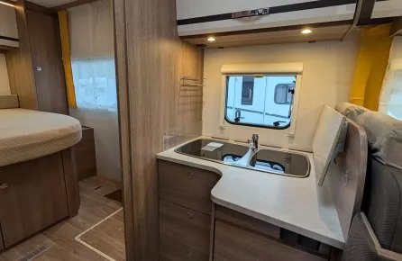 Dethleffs trend t6757 dbm 7