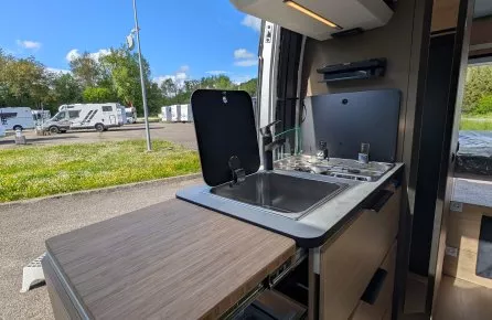 Magellan 643 air saphir bloc cuisine 2