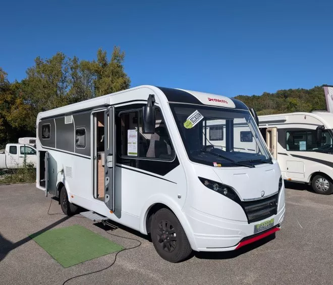 Dethleffs globebus i6 gt white 1