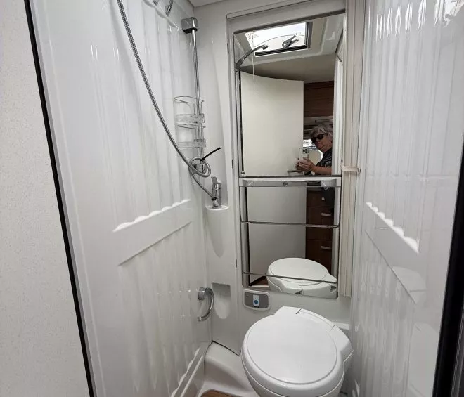 Hymer exsis t414 crossover 7