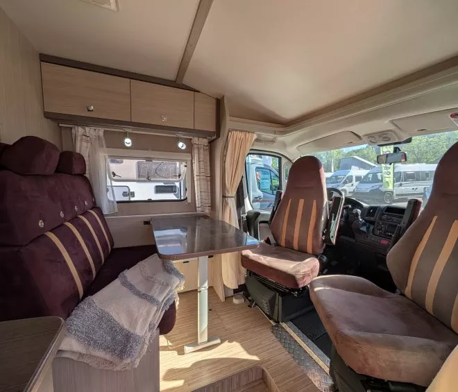 Dethleffs globe s t685 7