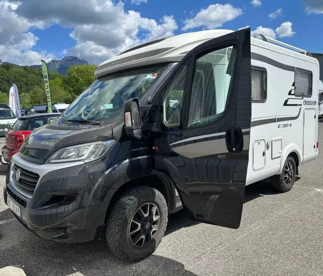 Hymer exsis t414 crossover 1