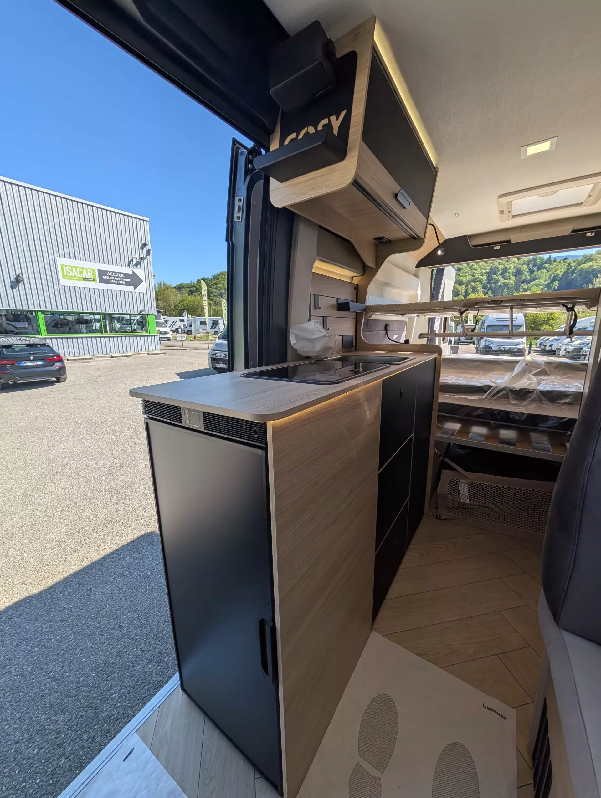 Pxl 20260425 090243752