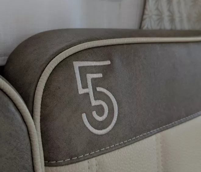 Fleurette discover 75 lmf 55 ans 11