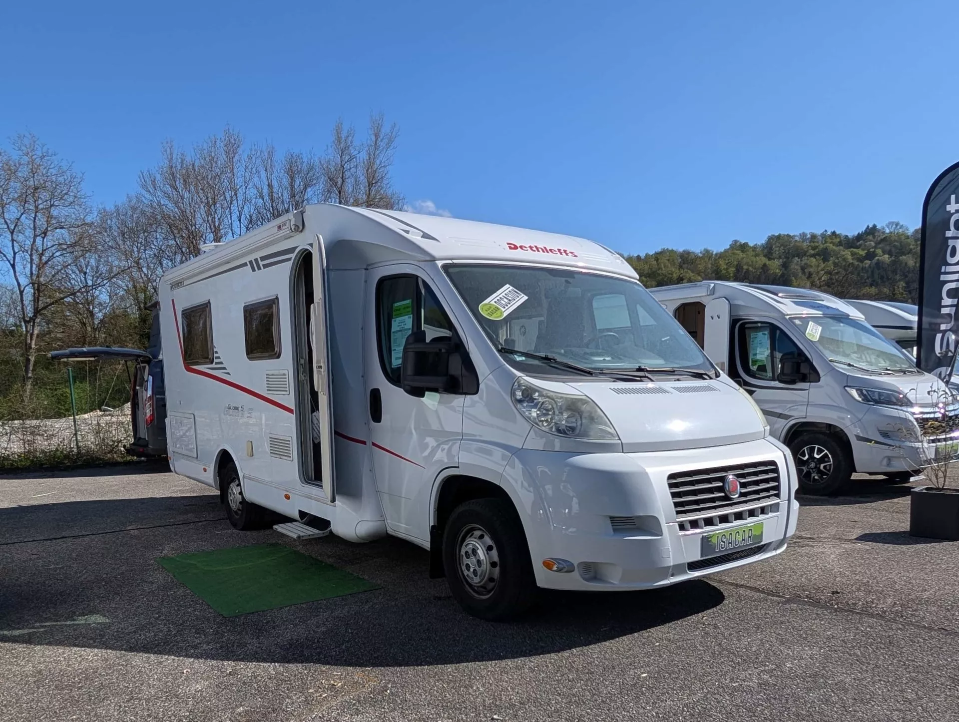 Dethleffs globe s t685 exterieur avd
