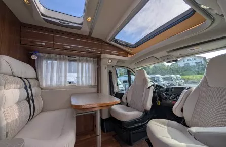 Hymer exsis t414 crossover poclain 2015 14