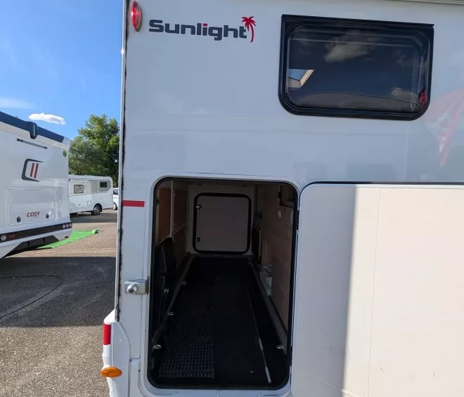 Van sunlight v66 16