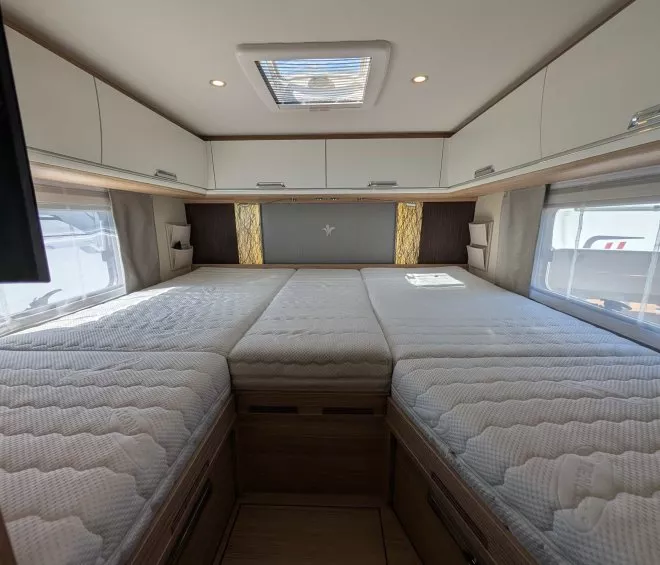 Niesmann bischoff arto 85e cloudline 53