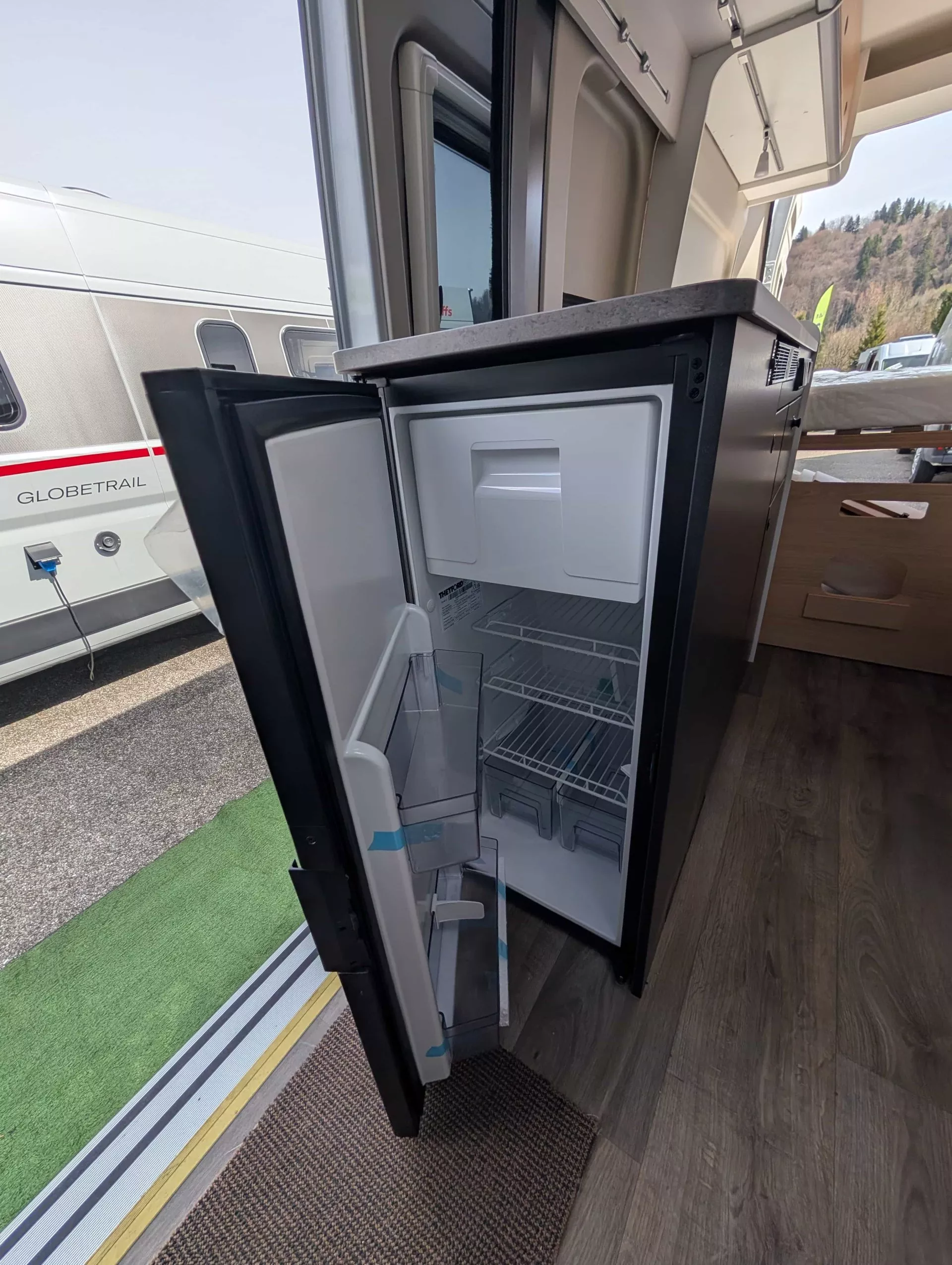 Sunlight cliff 600x frigo