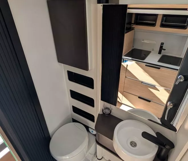 Campereve family van salle de bain