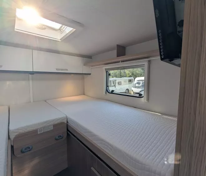Van sunlight v66 11