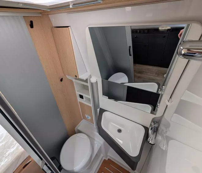 Sunlight cliff 600x salle de bain