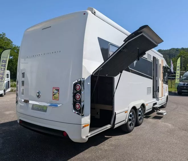 Niesmann bischoff arto 85e cloudline 8